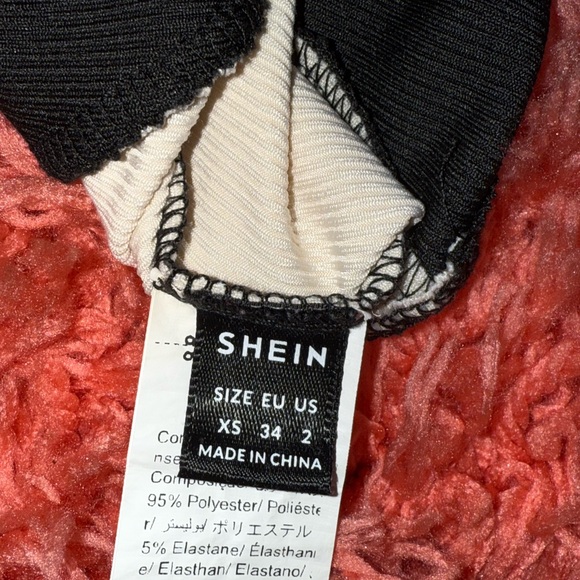 SHEIN Black, White, and Tan Colorblock Crop Top - Picture 3 of 3